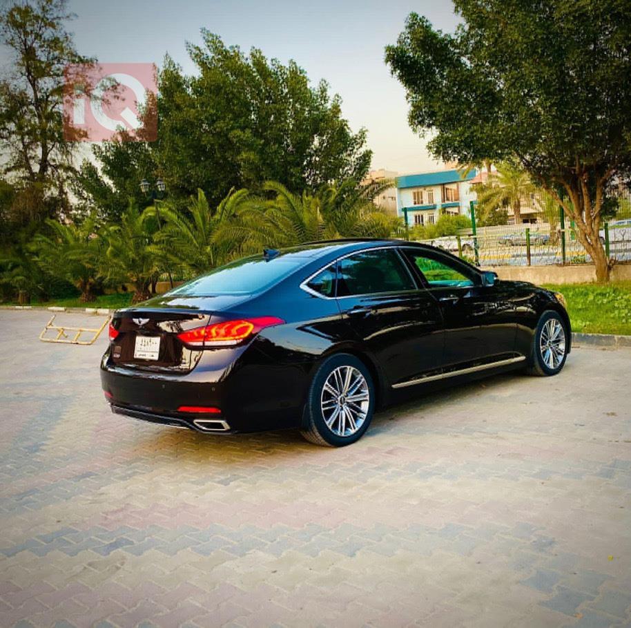جنسس G80